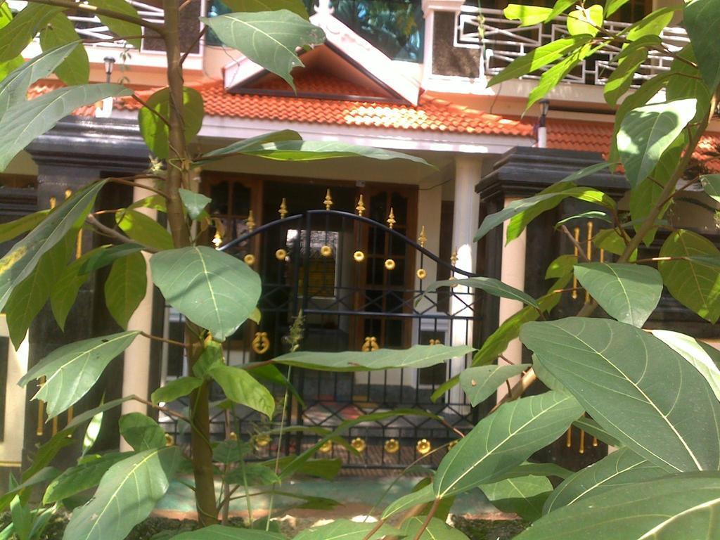 Oceanic Beach Residency Varkala Bagian luar foto