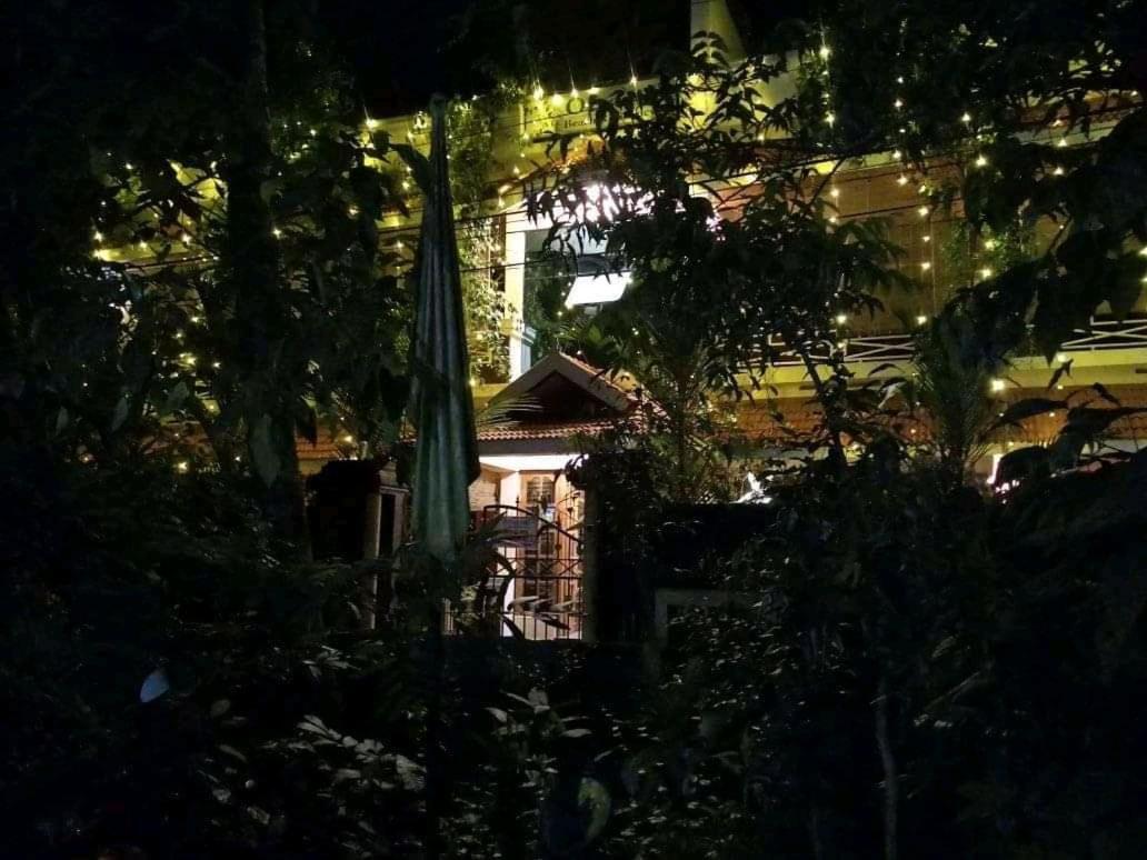 Oceanic Beach Residency Varkala Bagian luar foto